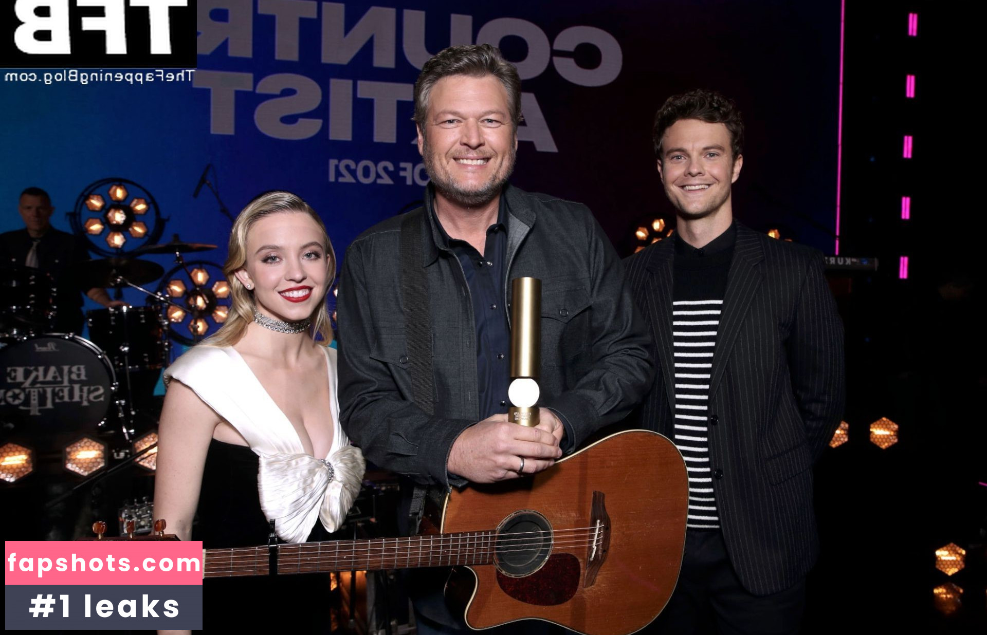 Sydney Sweeney gallery photo #6487