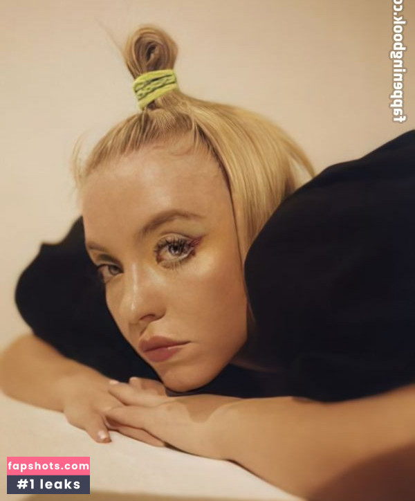 Sydney Sweeney gallery photo #6590