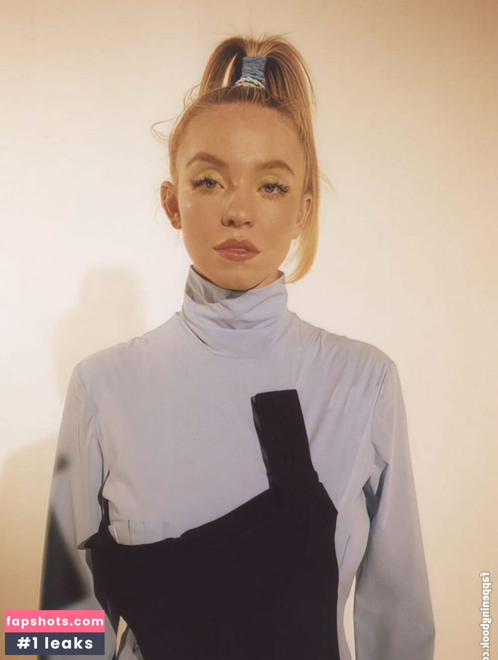 Sydney Sweeney gallery photo #6596