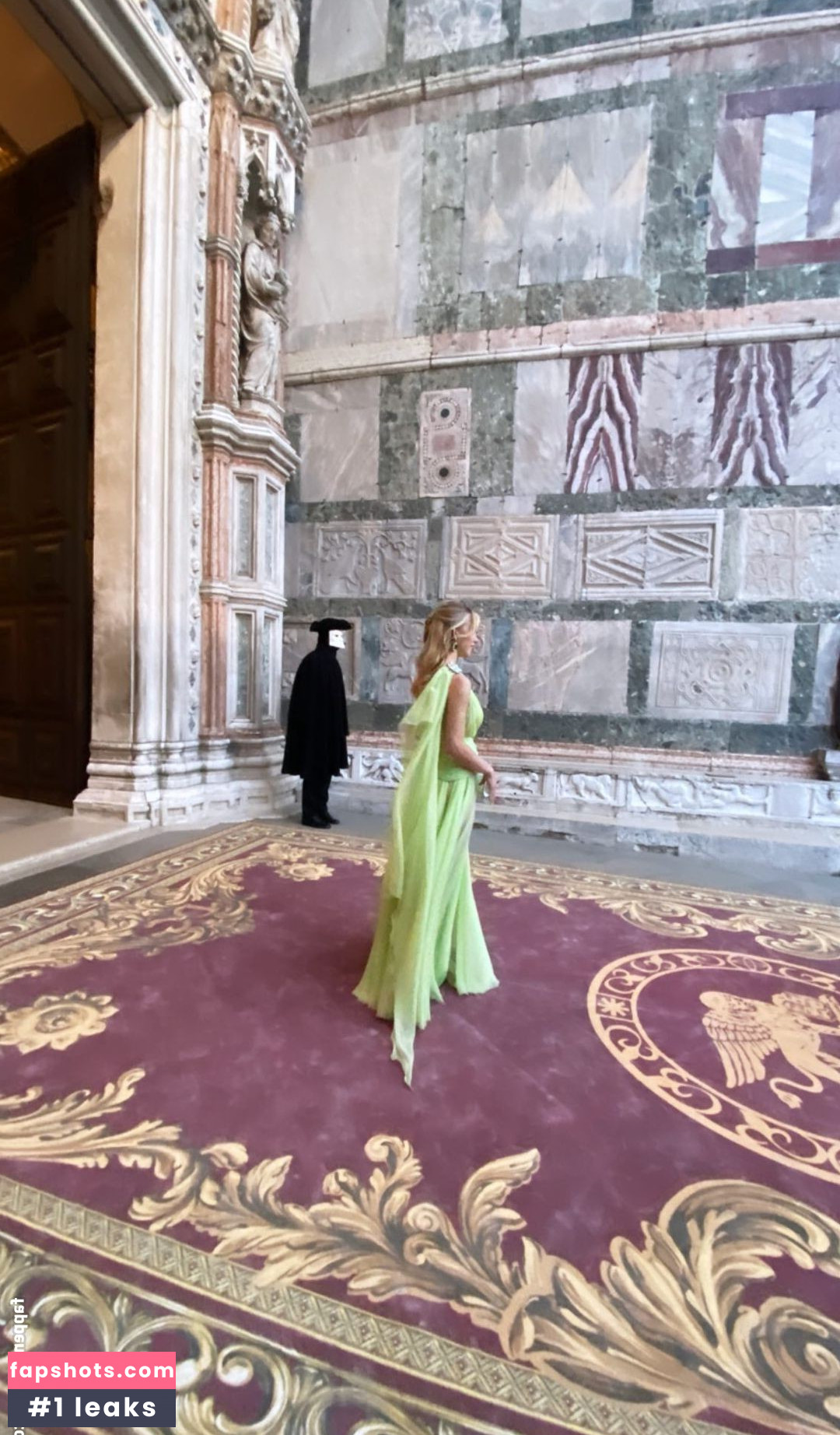 Sydney Sweeney gallery photo #6641