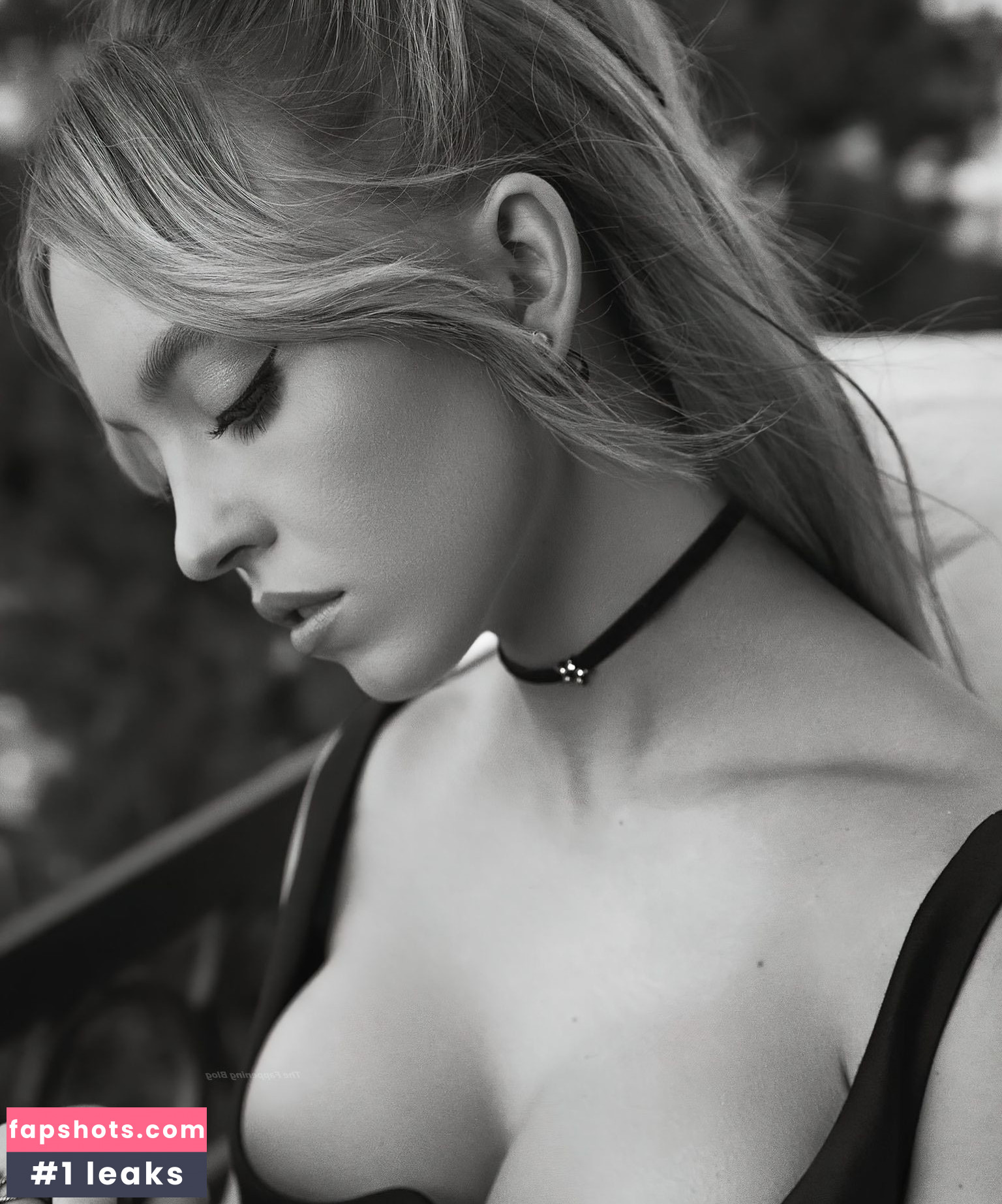 Sydney Sweeney gallery photo #6650