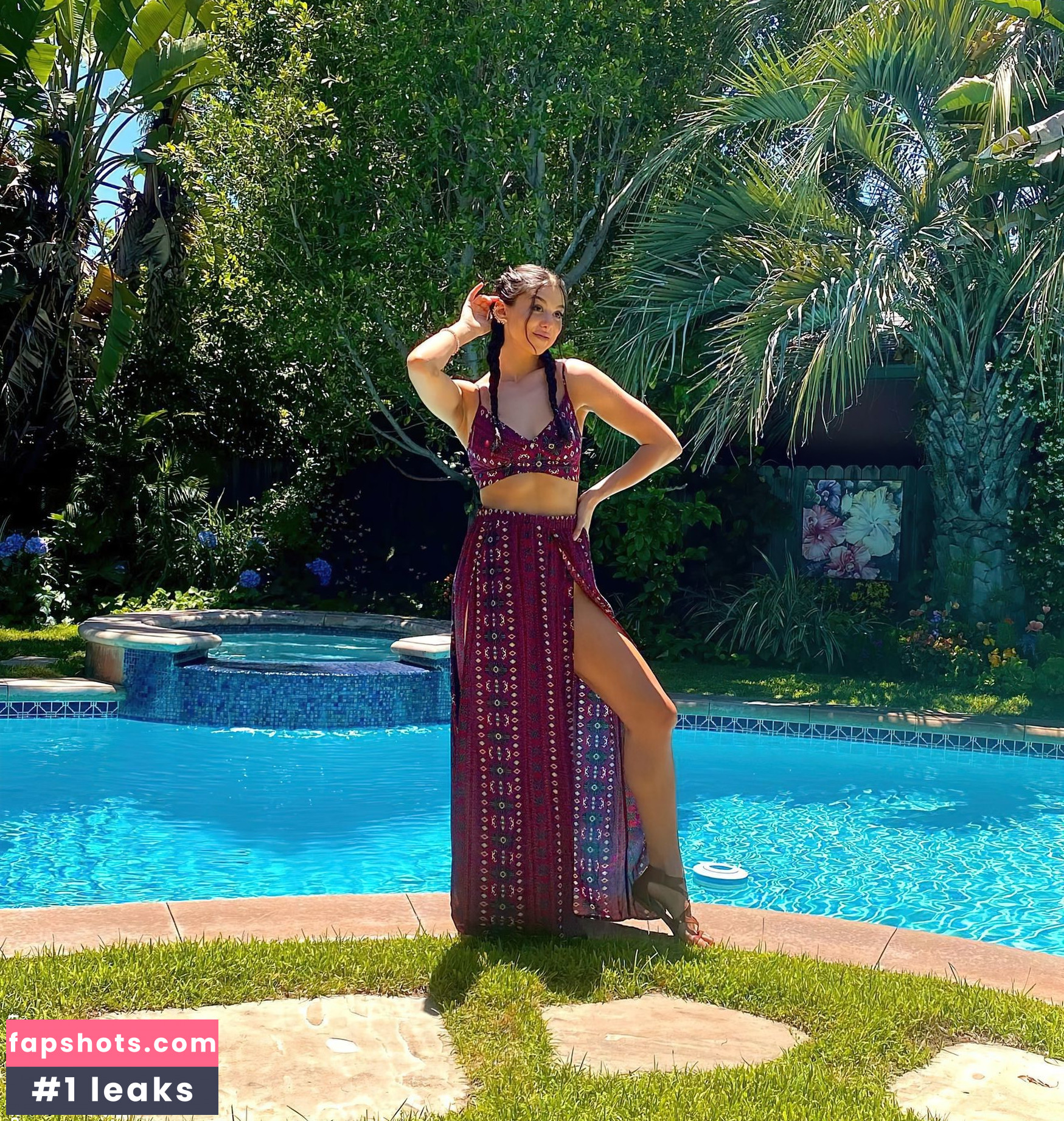 Sydney Sweeney gallery photo #6681