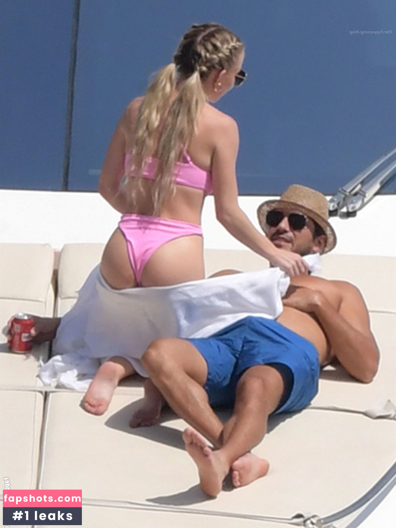 Sydney Sweeney gallery photo #6804