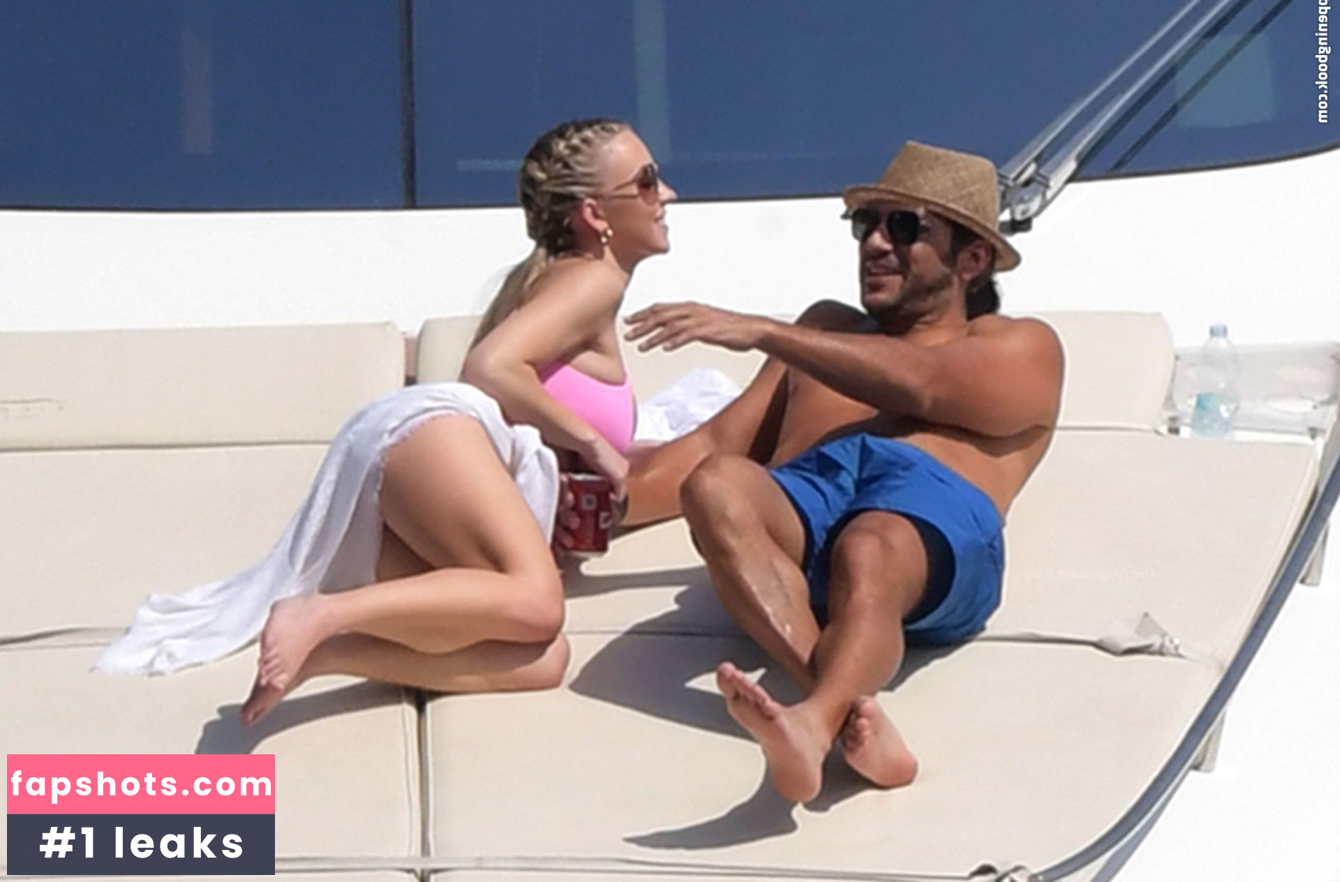 Sydney Sweeney gallery photo #6808