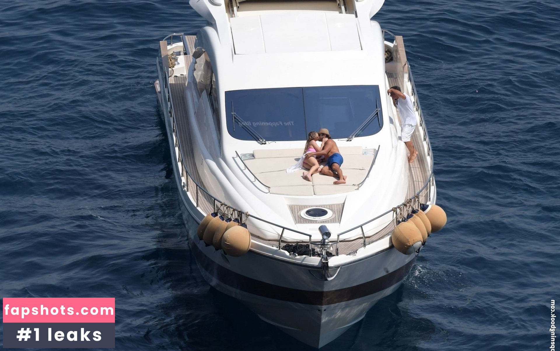 Sydney Sweeney gallery photo #6809