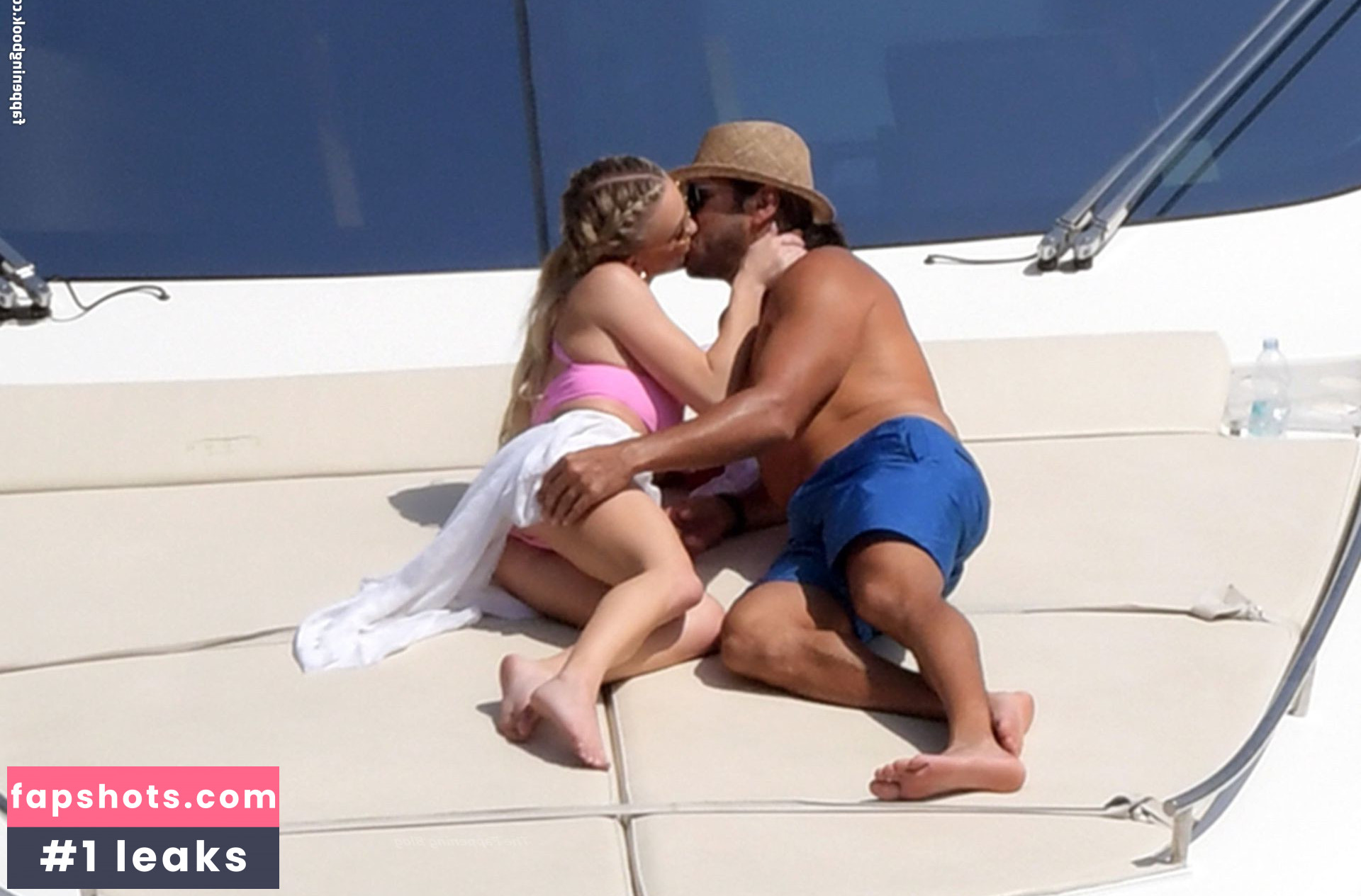 Sydney Sweeney gallery photo #6810