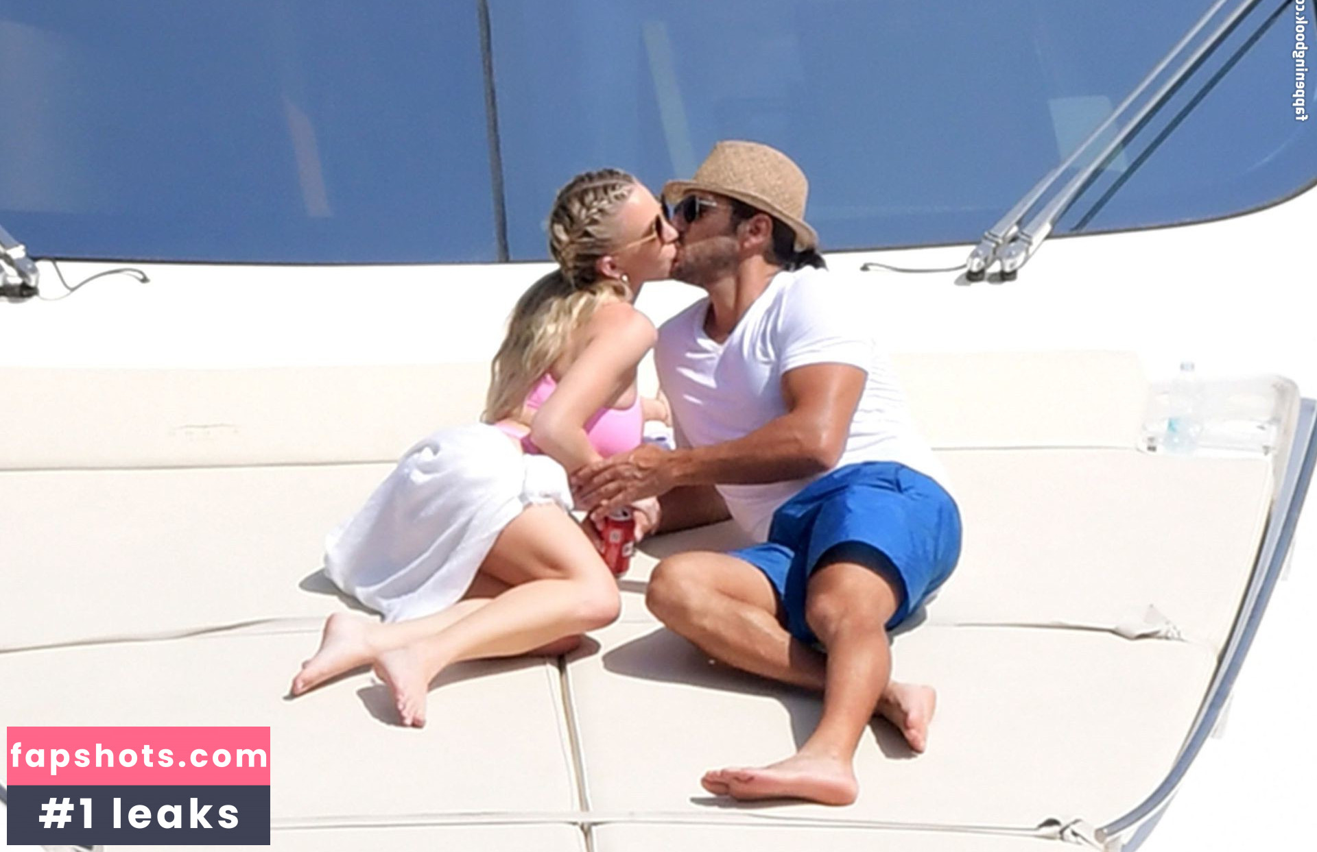 Sydney Sweeney gallery photo #6816