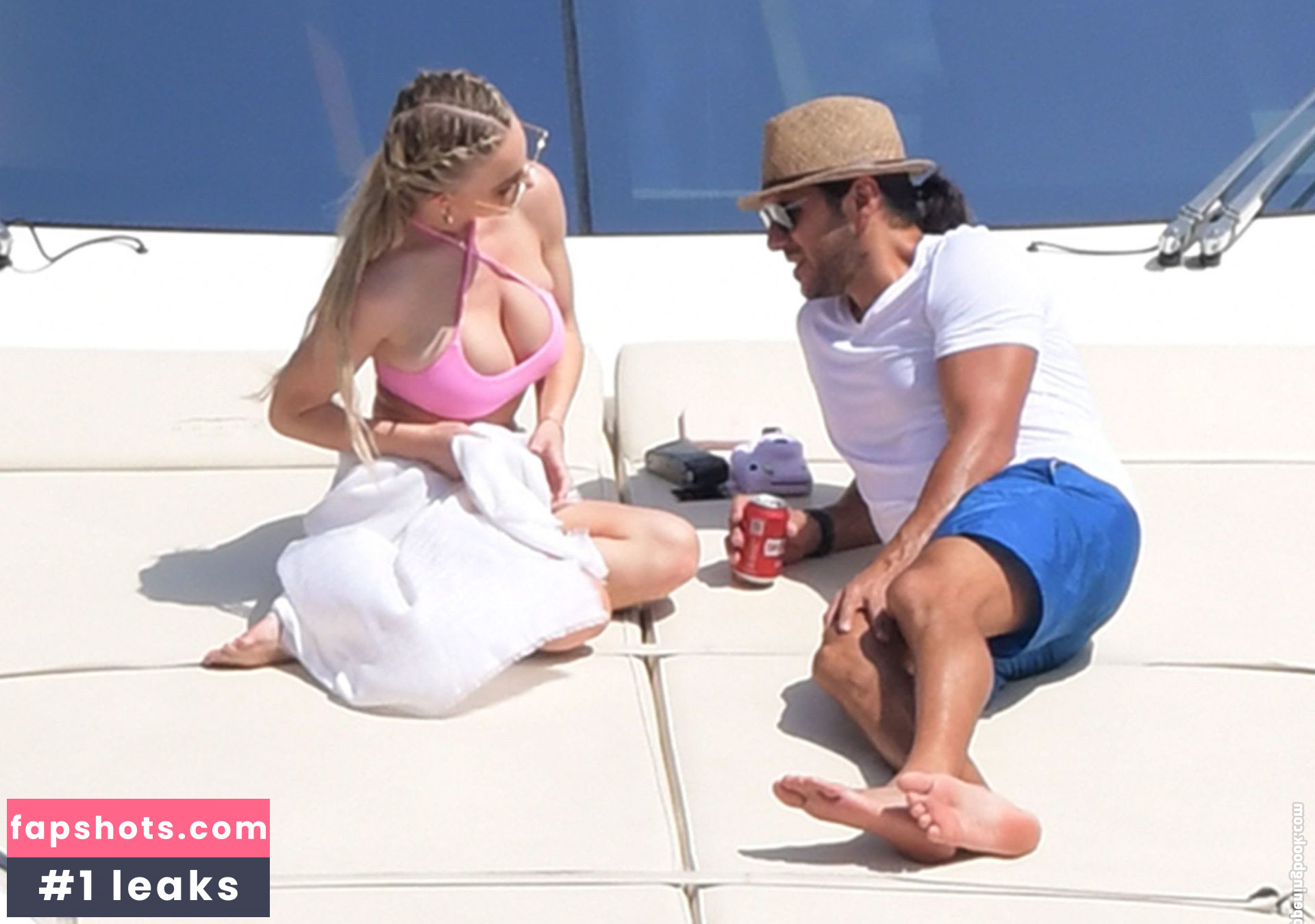 Sydney Sweeney gallery photo #6818