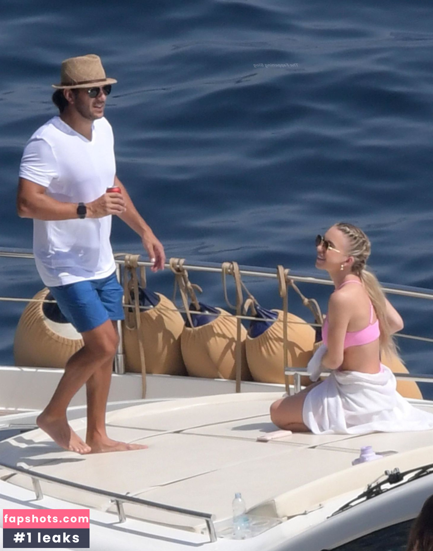 Sydney Sweeney gallery photo #6828