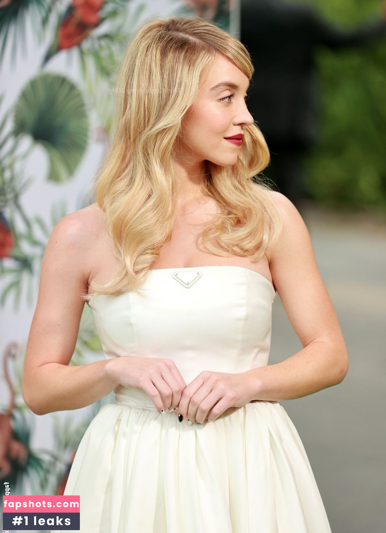 Sydney Sweeney gallery photo #6879