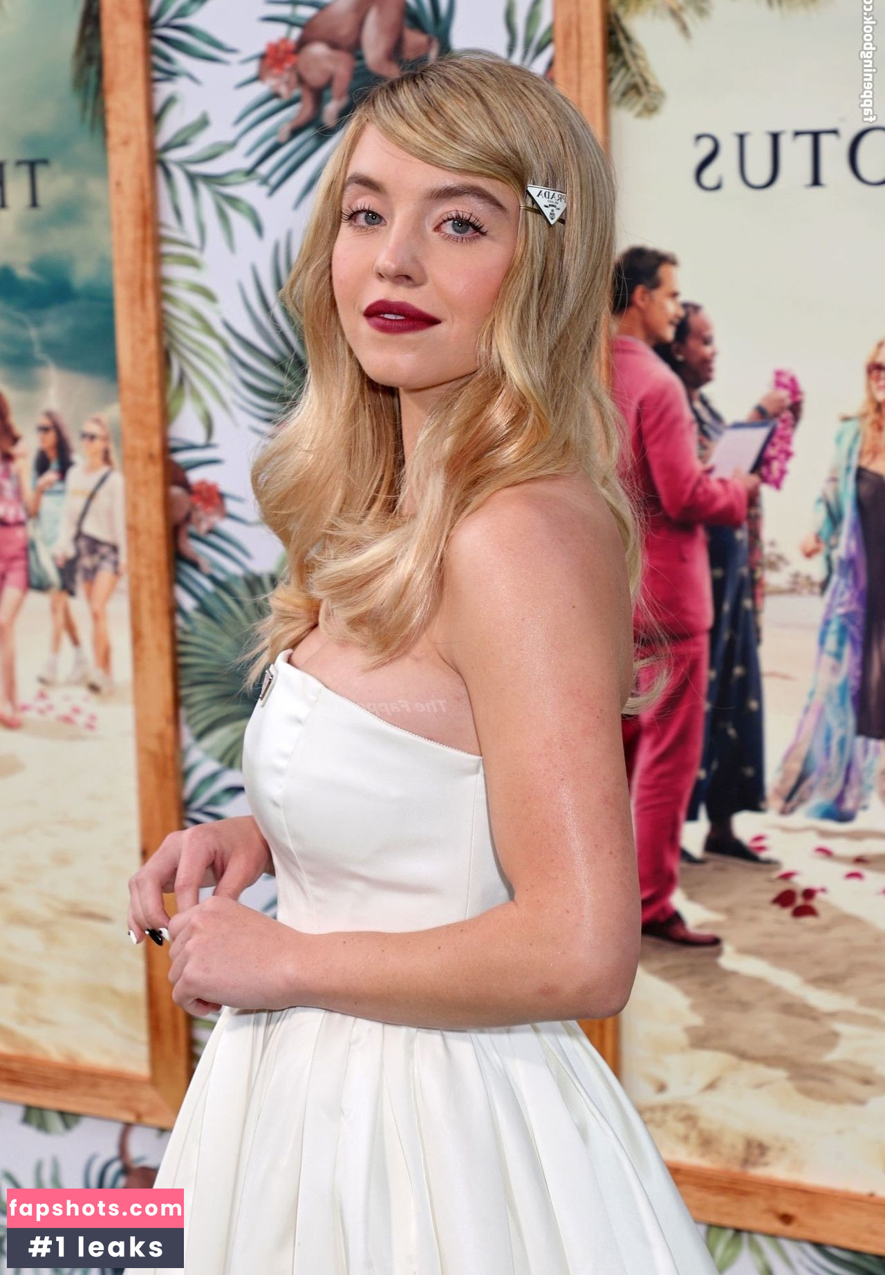 Sydney Sweeney gallery photo #6904