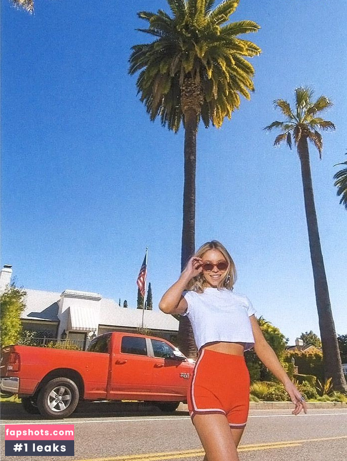 Sydney Sweeney gallery photo #6992