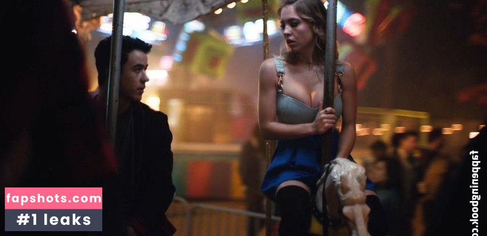 Sydney Sweeney gallery photo #7053