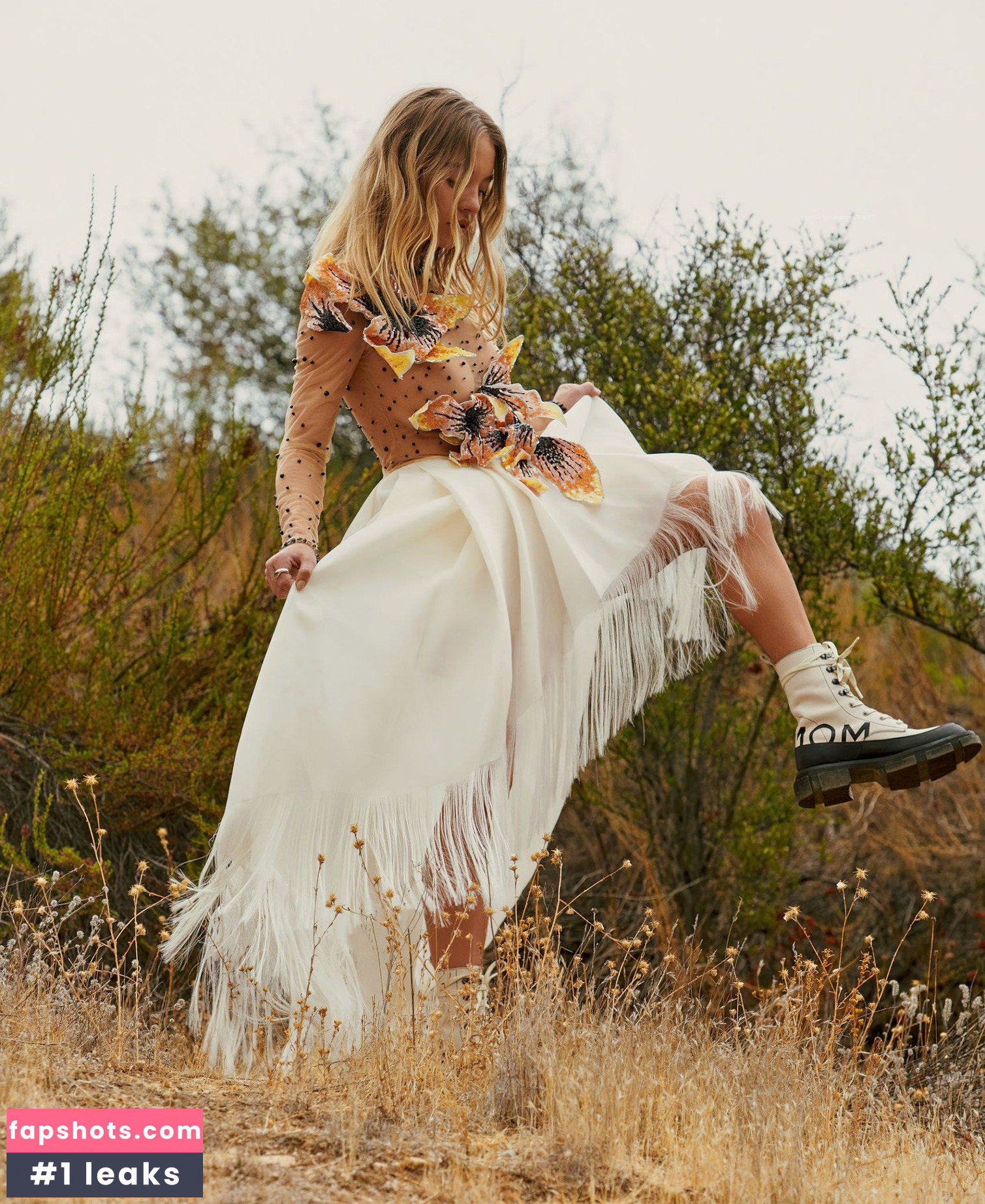 Sydney Sweeney gallery photo #7119