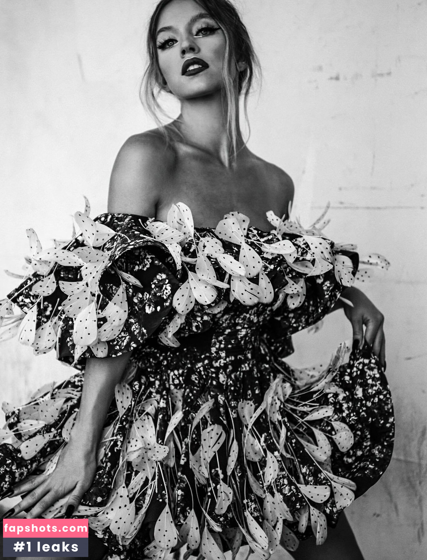 Sydney Sweeney gallery photo #7201