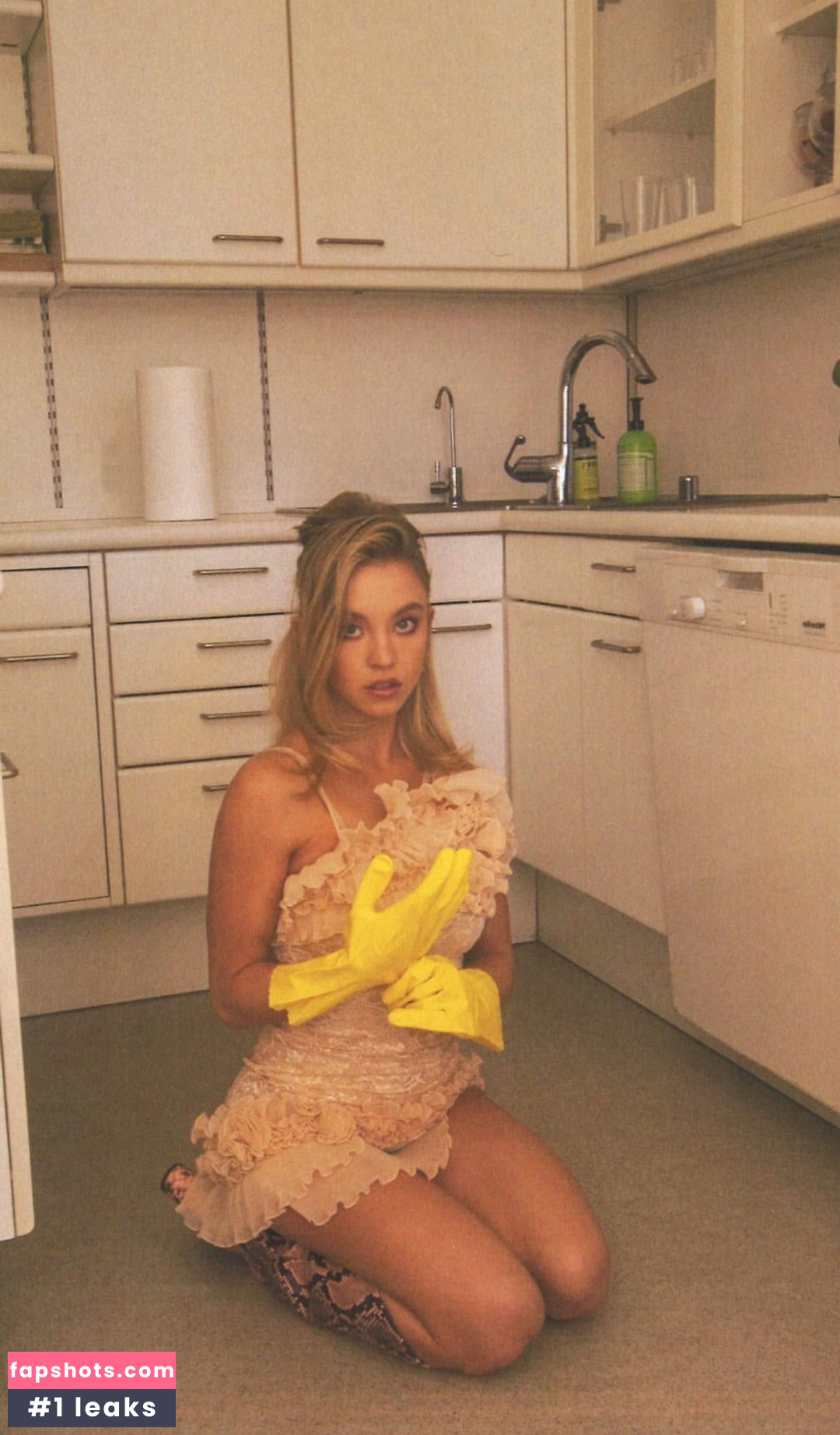 Sydney Sweeney gallery photo #7347