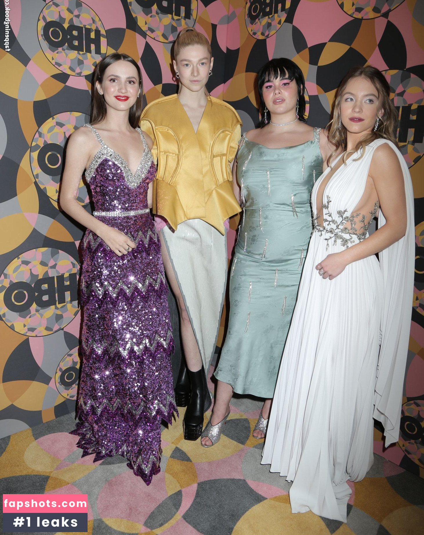 Sydney Sweeney gallery photo #7408