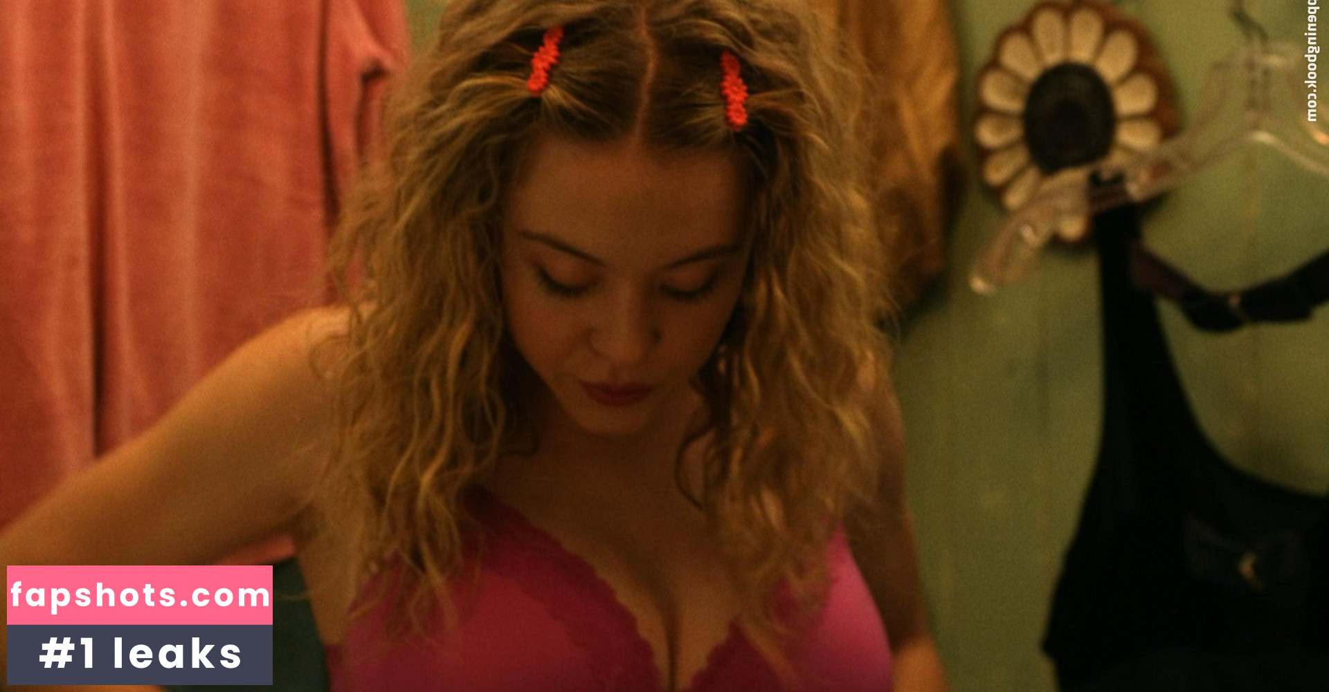 Sydney Sweeney gallery photo #7524