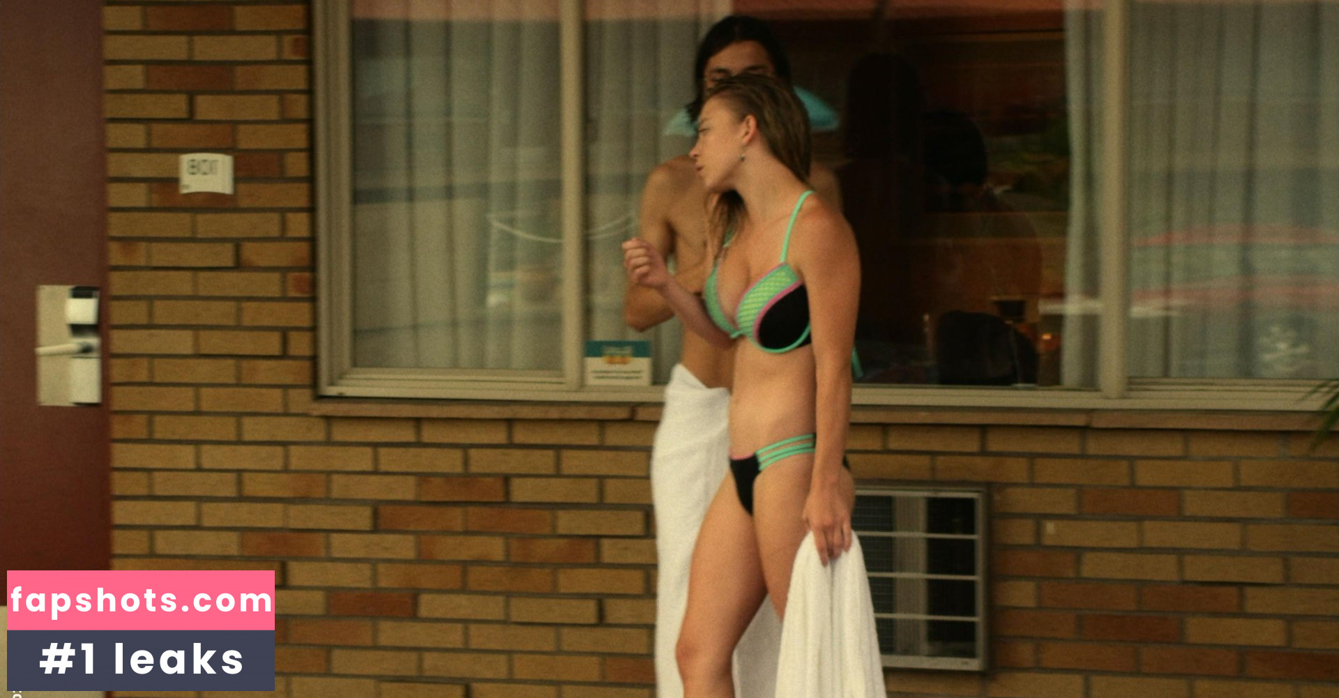 Sydney Sweeney gallery photo #7526