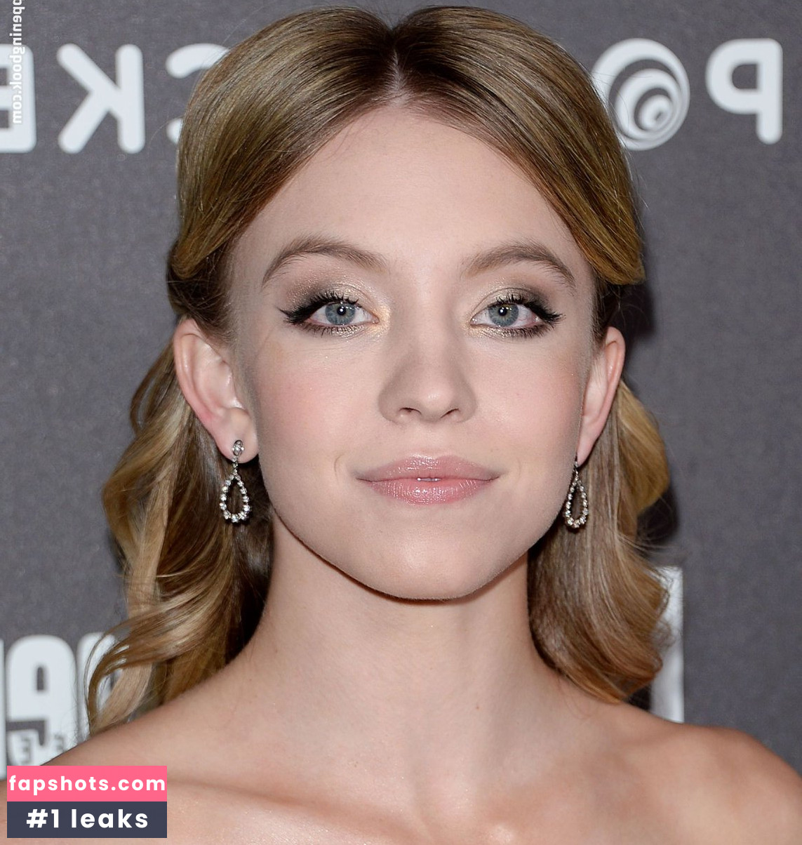 Sydney Sweeney gallery photo #7559