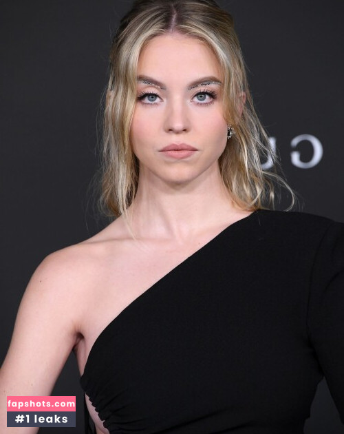 Sydney Sweeney gallery photo #1762