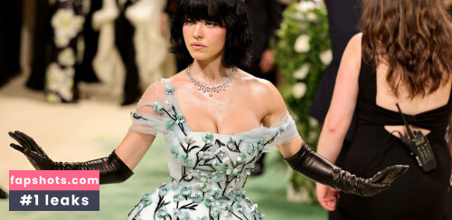 Sydney Sweeney gallery photo #1790