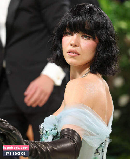 Sydney Sweeney gallery photo #1808