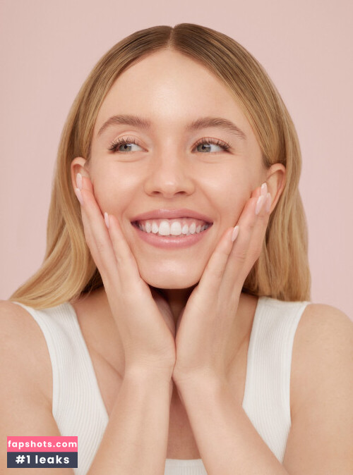Sydney Sweeney gallery photo #1887