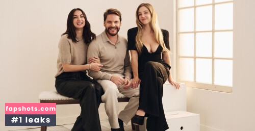 Sydney Sweeney gallery photo #1961