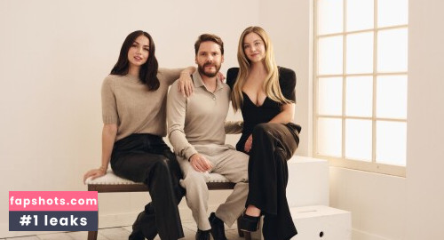 Sydney Sweeney gallery photo #1966