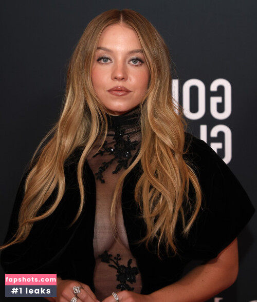 Sydney Sweeney gallery photo #1985