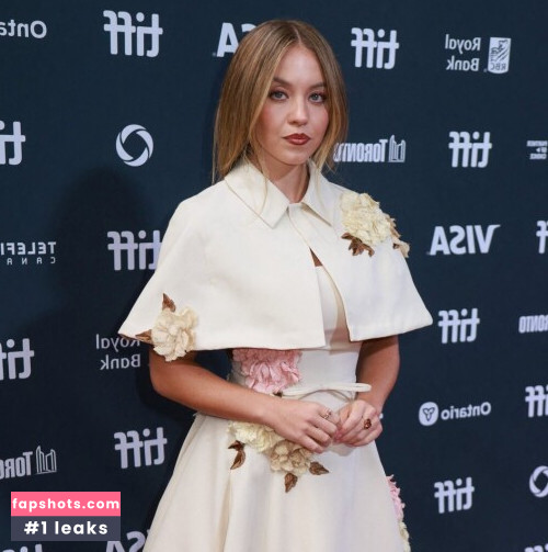 Sydney Sweeney gallery photo #2009