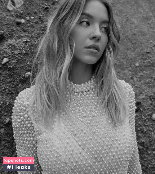 Sydney Sweeney gallery photo #2127