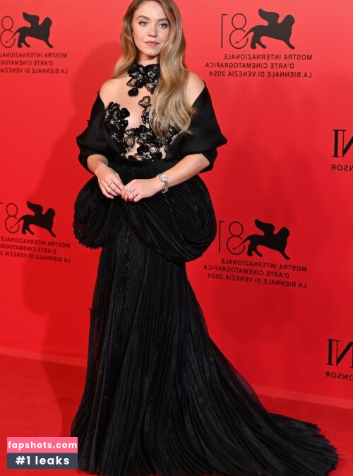 Sydney Sweeney gallery photo #2134