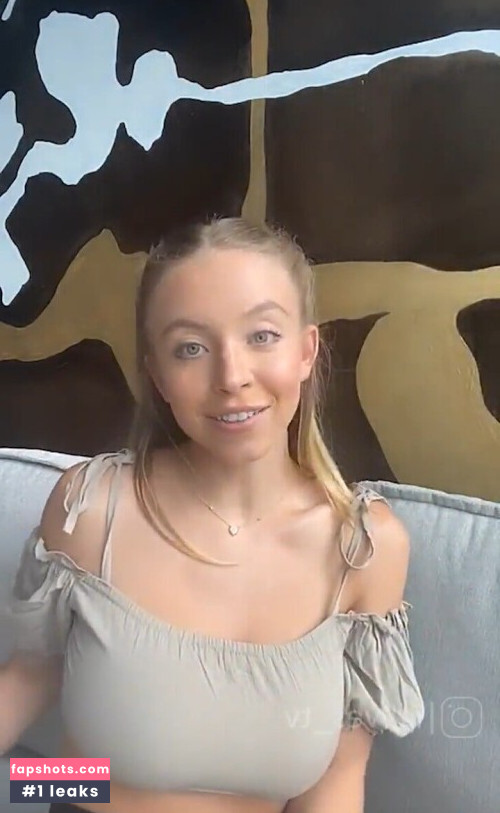 Sydney Sweeney gallery photo #2250