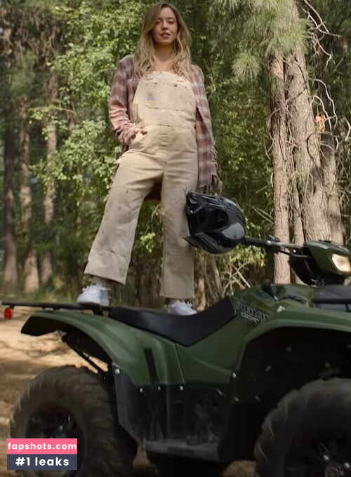 Sydney Sweeney gallery photo #2257