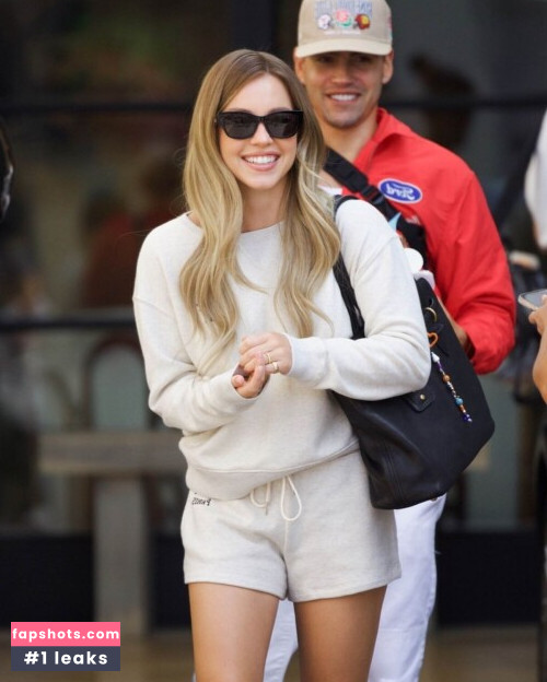 Sydney Sweeney gallery photo #2276