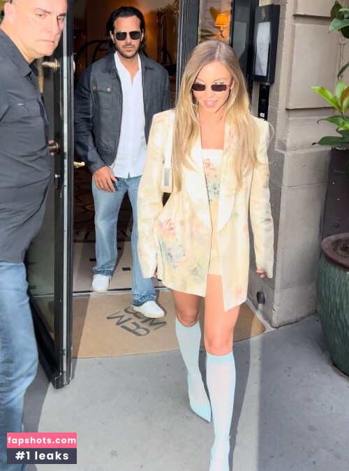 Sydney Sweeney gallery photo #2351