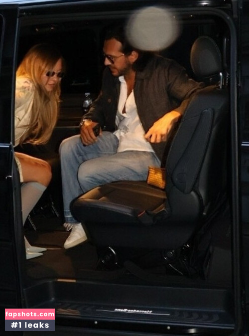 Sydney Sweeney gallery photo #2356