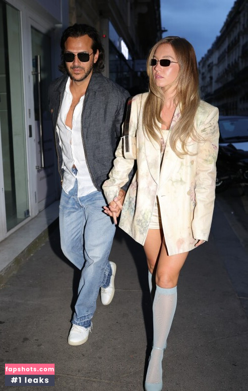 Sydney Sweeney gallery photo #2363