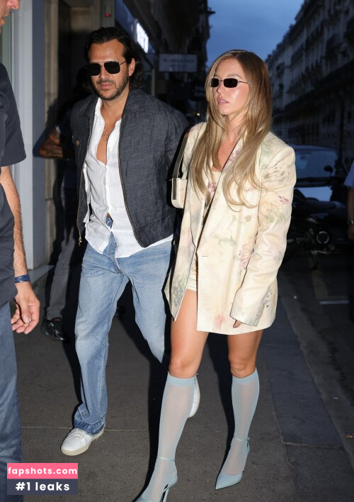 Sydney Sweeney gallery photo #2365