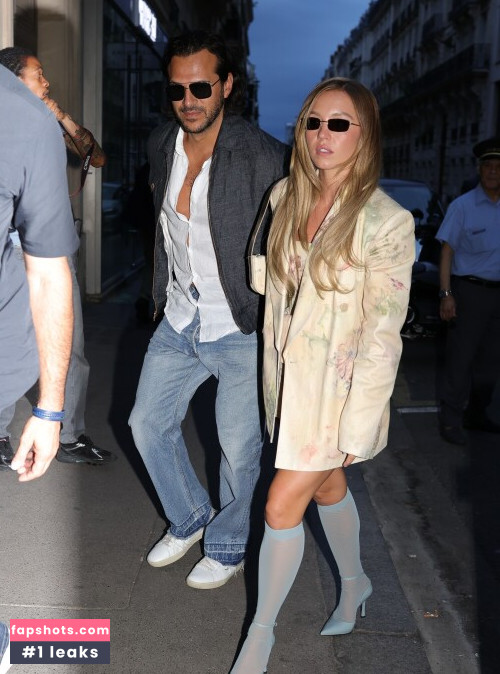 Sydney Sweeney gallery photo #2369