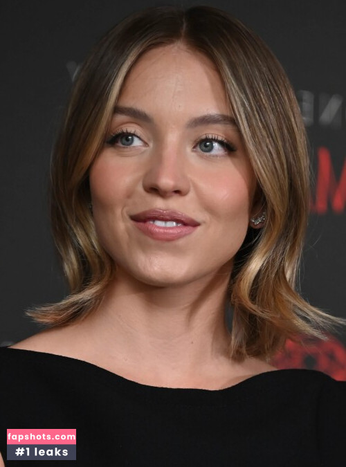 Sydney Sweeney gallery photo #2577