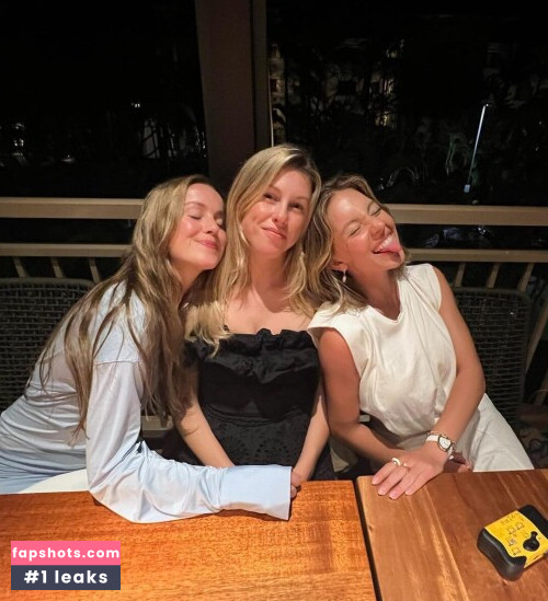 Sydney Sweeney gallery photo #2648