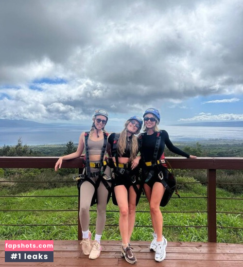 Sydney Sweeney gallery photo #2649