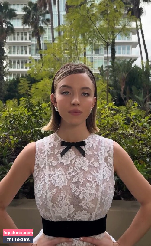 Sydney Sweeney gallery photo #2669
