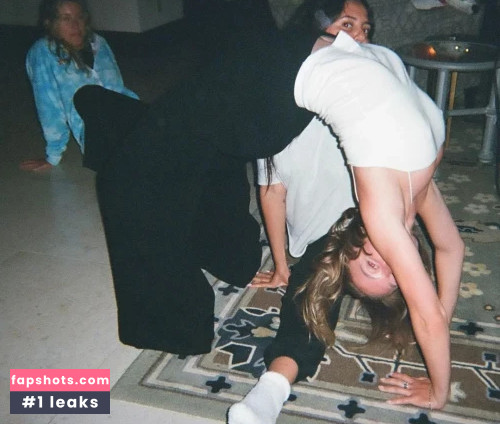 Sydney Sweeney gallery photo #2672