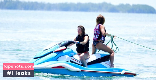 Sydney Sweeney gallery photo #2774