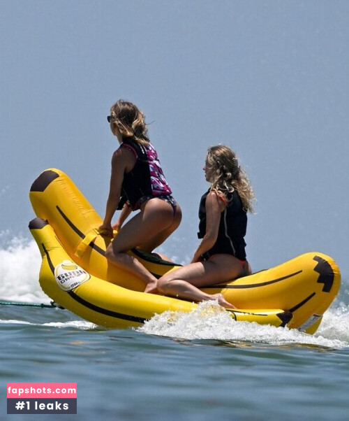 Sydney Sweeney gallery photo #2821