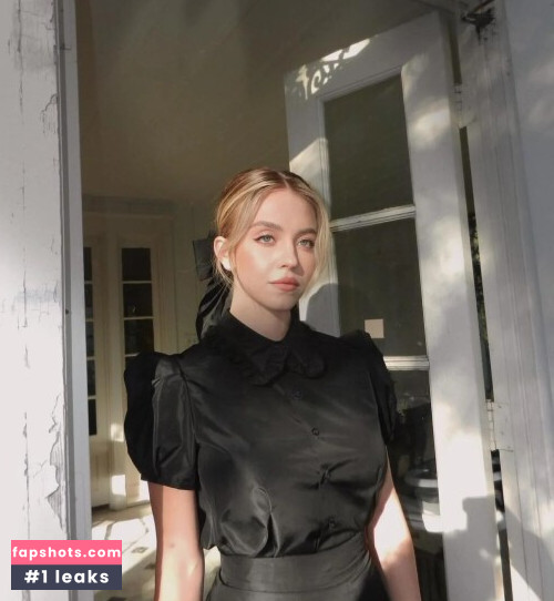 Sydney Sweeney gallery photo #2987
